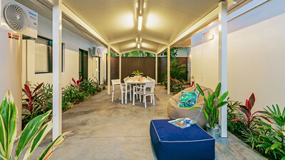 Student living cairns